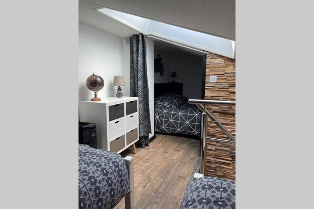 Superbe Appartement Renove Avec Acces Direct Plage ブルティニョール・シュル・メール エクステリア 写真